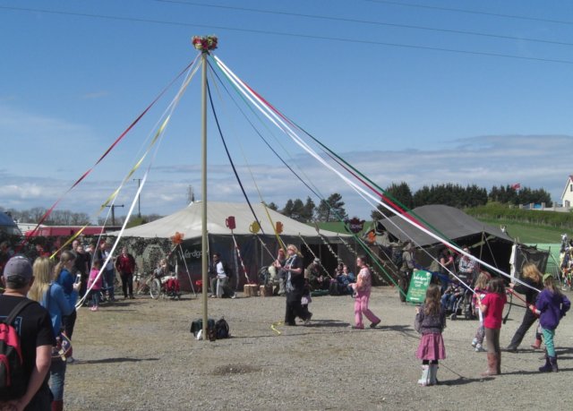 maypole.jpg